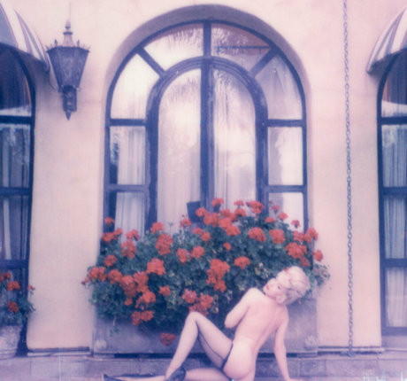 officiallymosh model naked images