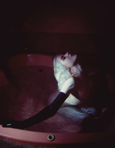 officiallymosh nice actress pictures