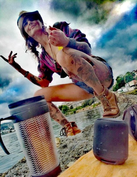 enyanabrisa xxx model images