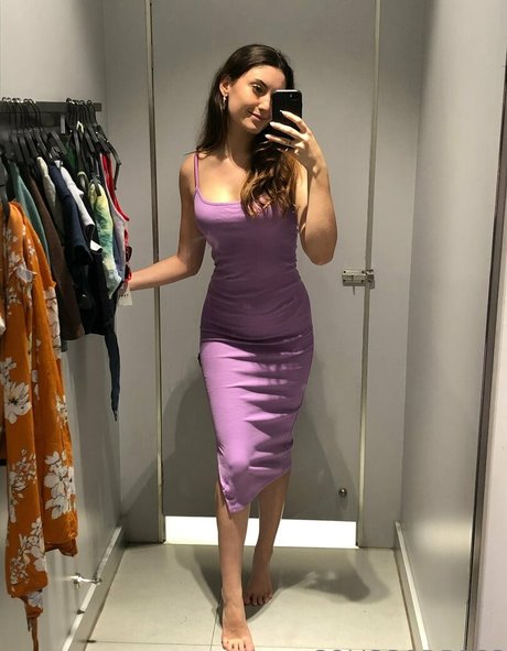 solisgoddess model beautiful pic