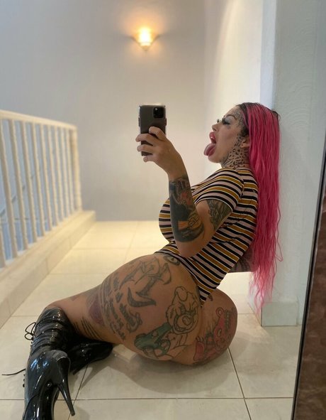 Xomarym star art picture