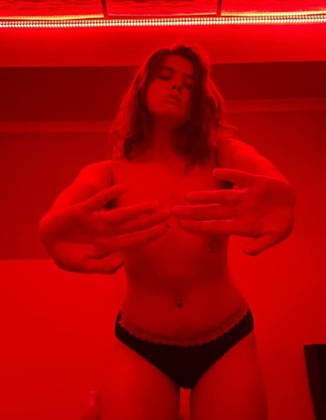 lanaffox hot star pictures