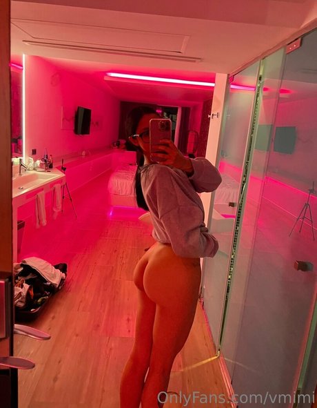 vmimi perfect actress pic