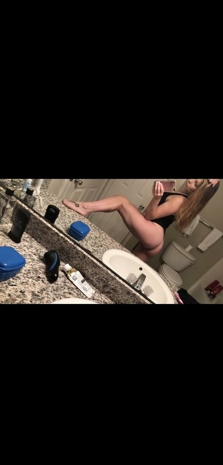 harleemarie pornstar nude picture