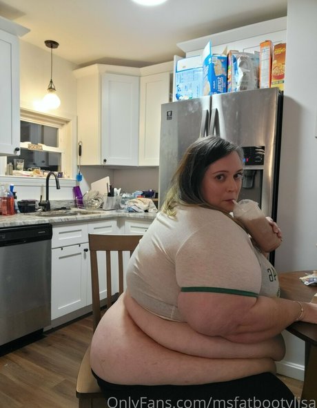 msfatbootylisa beautiful actress img