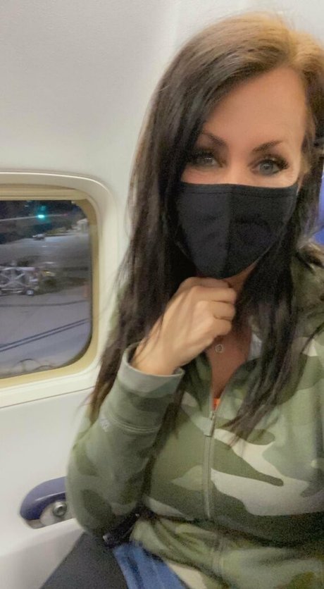 thereaganfoxx exclusive star pics