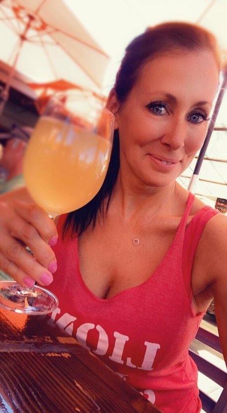 thereaganfoxx adult star images