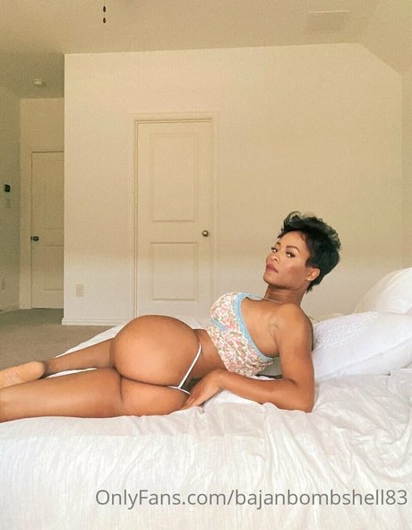 Kristal Marshall nudes actress pic