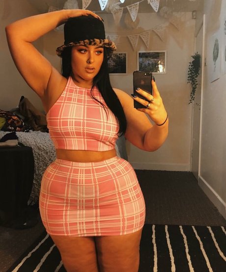 Holly Marston model xxx pic