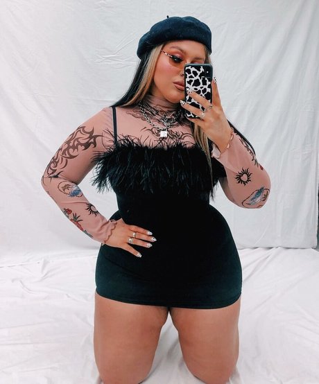 Holly Marston hot model archive