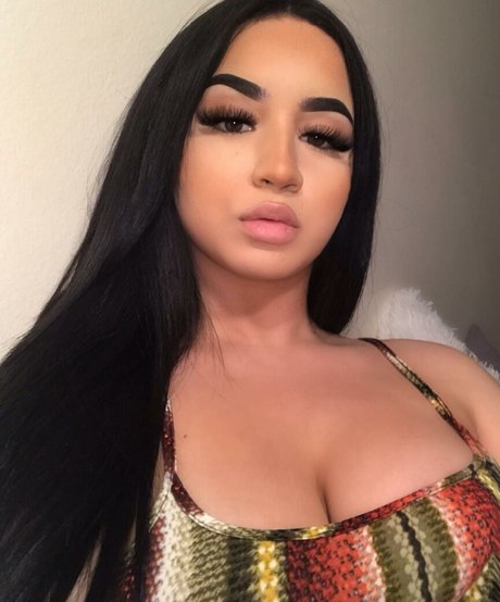 Genatg_ naked actress images