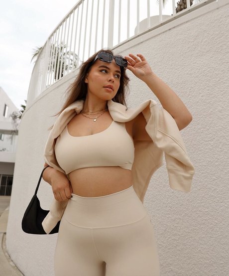 Venezia Cruz perfect model galleries