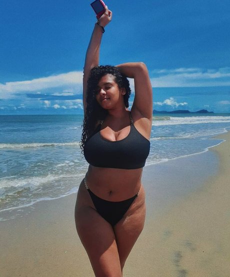 Karlamelito model sexy gallery