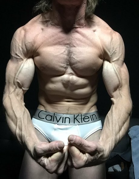 cbadonis sex model archive