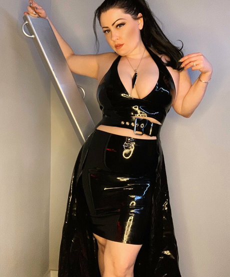 victoriarage star nude images