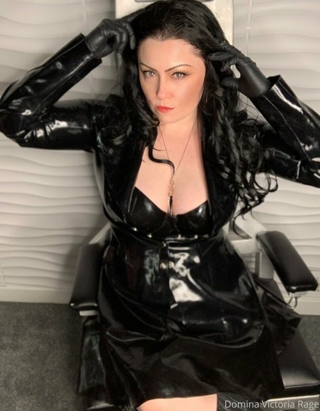 victoriarage perfect pornstar gallery