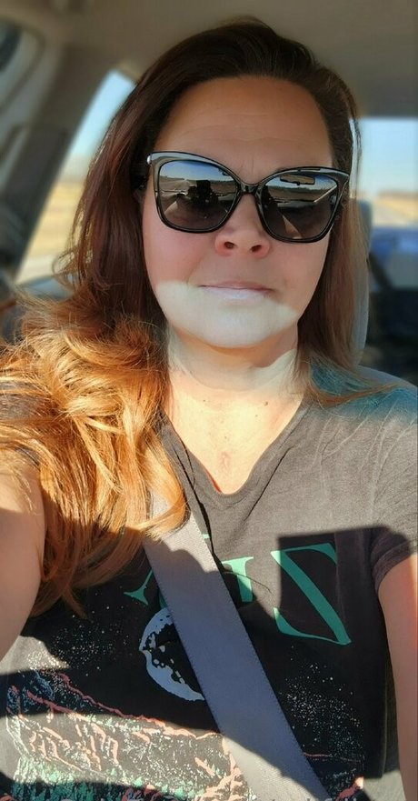 milfdiane hot model photos