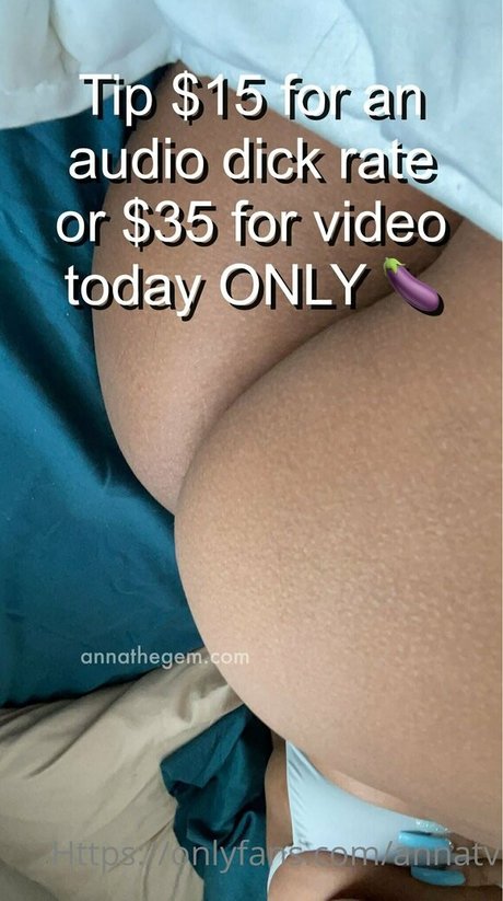 annatv naked model img