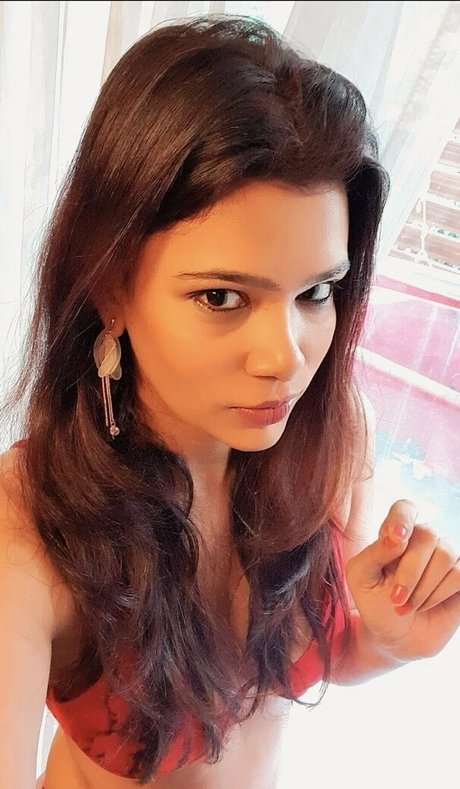 shraddhaforyou erotic actress pic