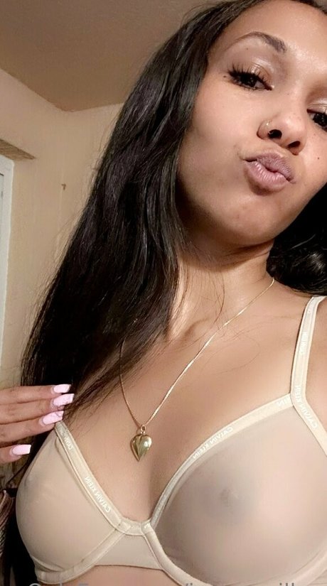 junepapillon nude star pictures