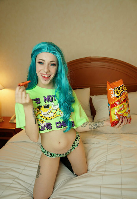 minibunzzz naked pornstar photo