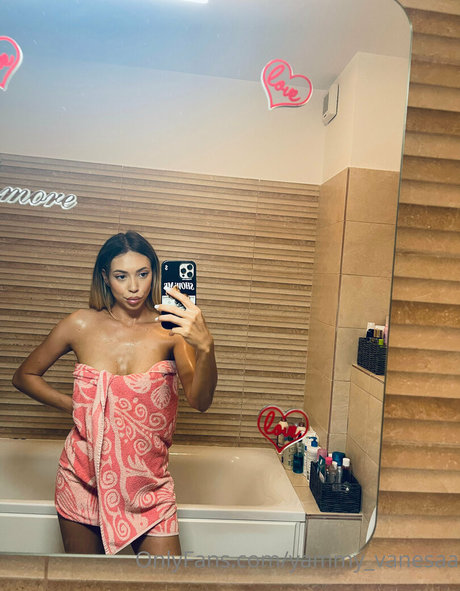 yammy vanesaa model porn image