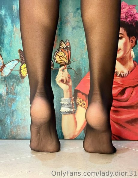 lady dior 31 naked actress archive