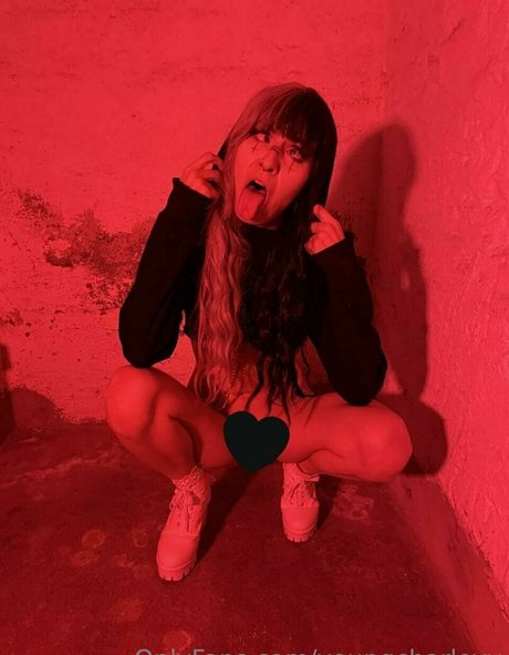 younglaurenvip star sexy galleries