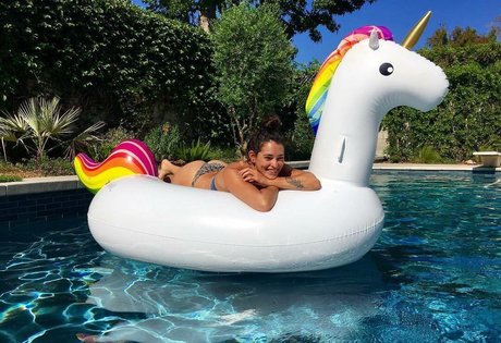 Natalie Martinez pornstar adult images