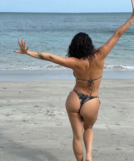 Natalie Martinez xxx model gallery