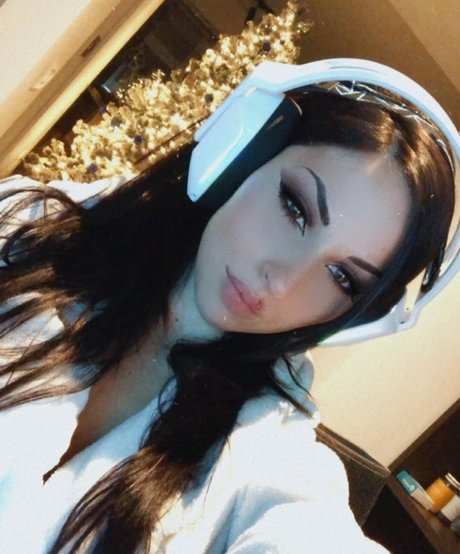 Giada Cristina Bessi pornstar free photos