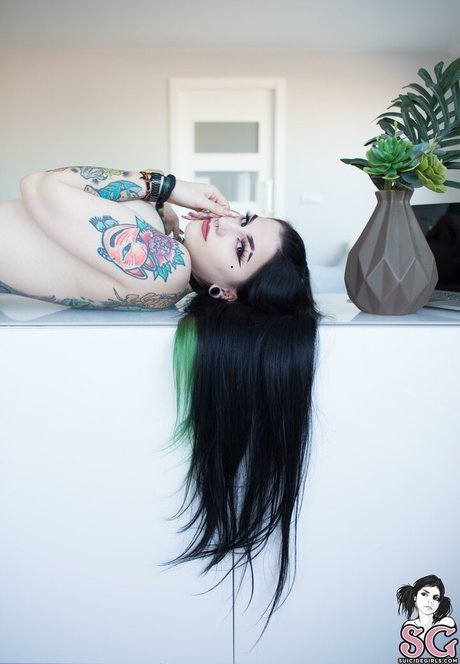 Douji sexy star photos