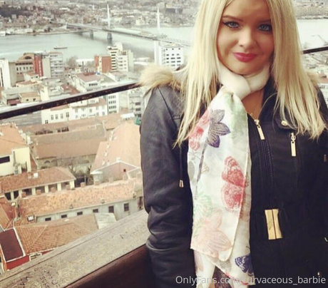 curvaceous barbie nudes star pictures