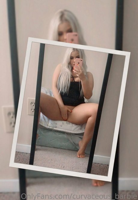 curvaceous barbie naked star picture