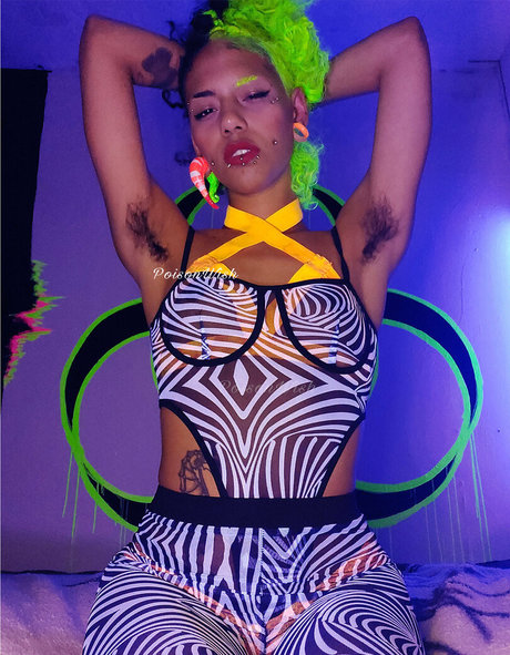 poisonwish model erotic photo