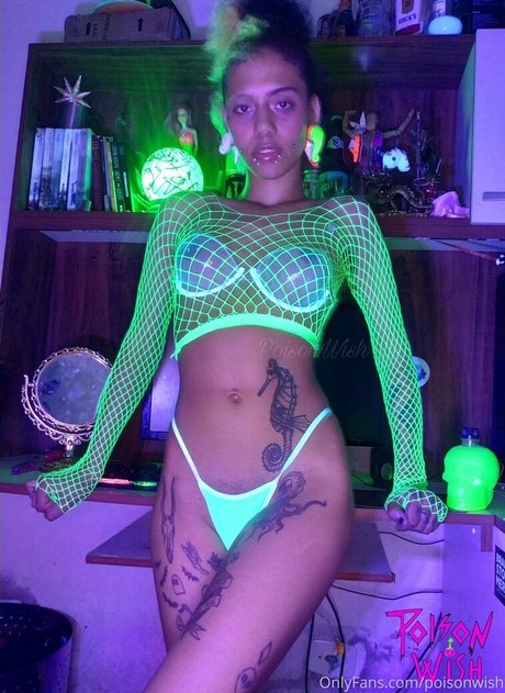 poisonwish free model galleries