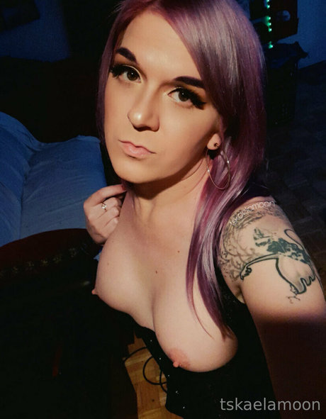 tskaelamoon perfect actress archive