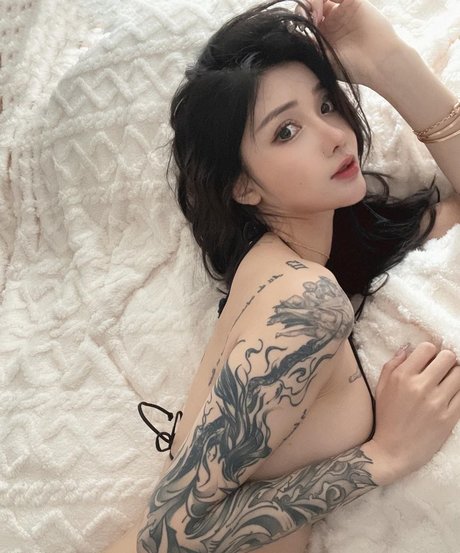 kiligkira nude pornstar photos