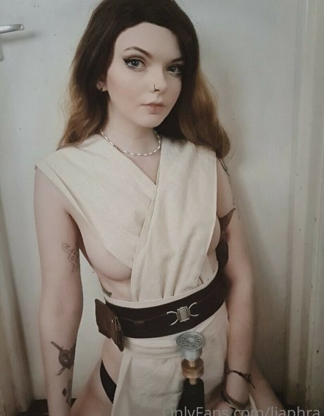 LouiseJulie pornographic star photo