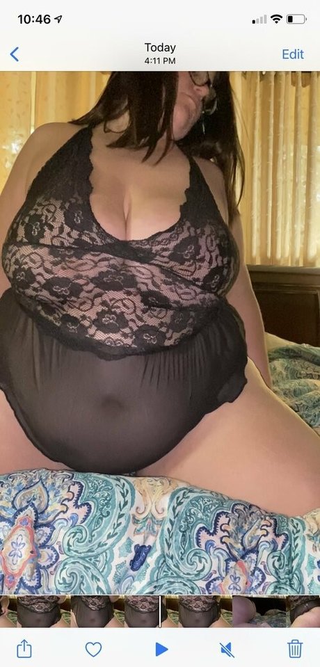 peachesaqueen sexy actress photo