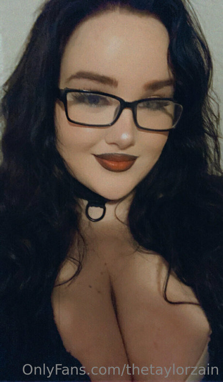 oliviataylor0000 star sex pictures