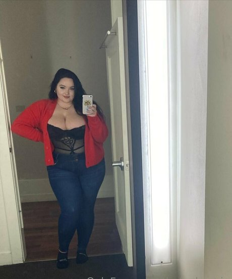 oliviataylor0000 model sexy images