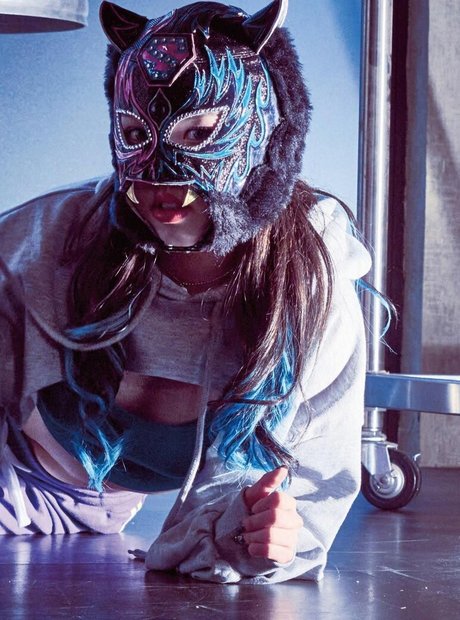 Starlight Kid model xxx pics