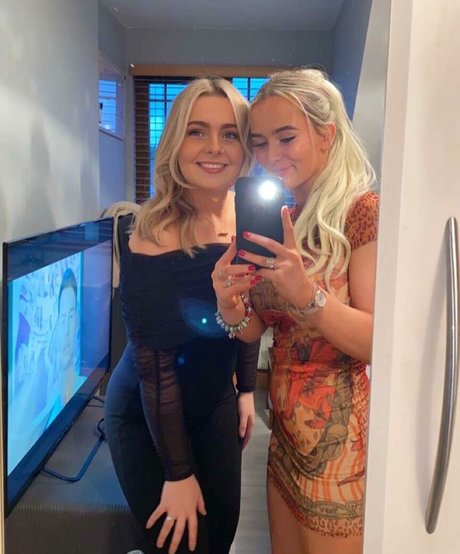 Aiobhin beautiful star photos