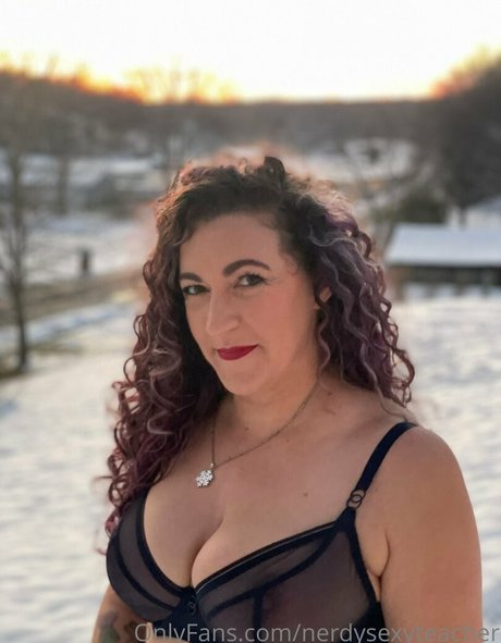 nerdysexyteacher star hd image