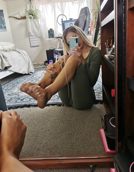 alicenz free pornstar photo