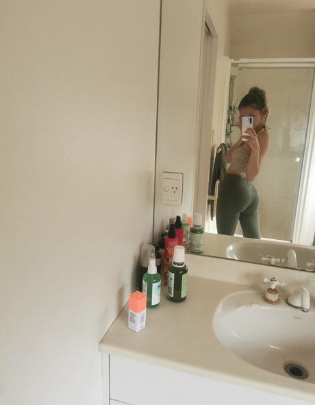 shower onlyfans beautiful naked pictures