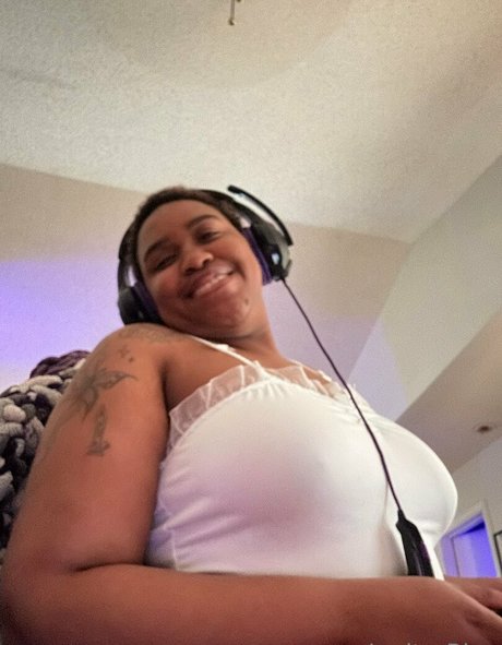 jupiterblue erotic actress image