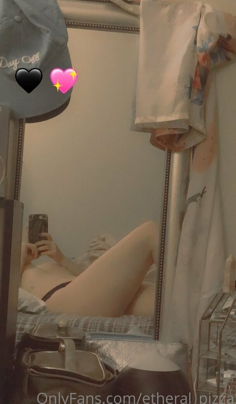 etheral pizza star pornographic gallery