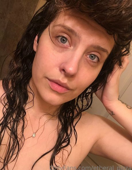 etheral pizza hd pornstar image